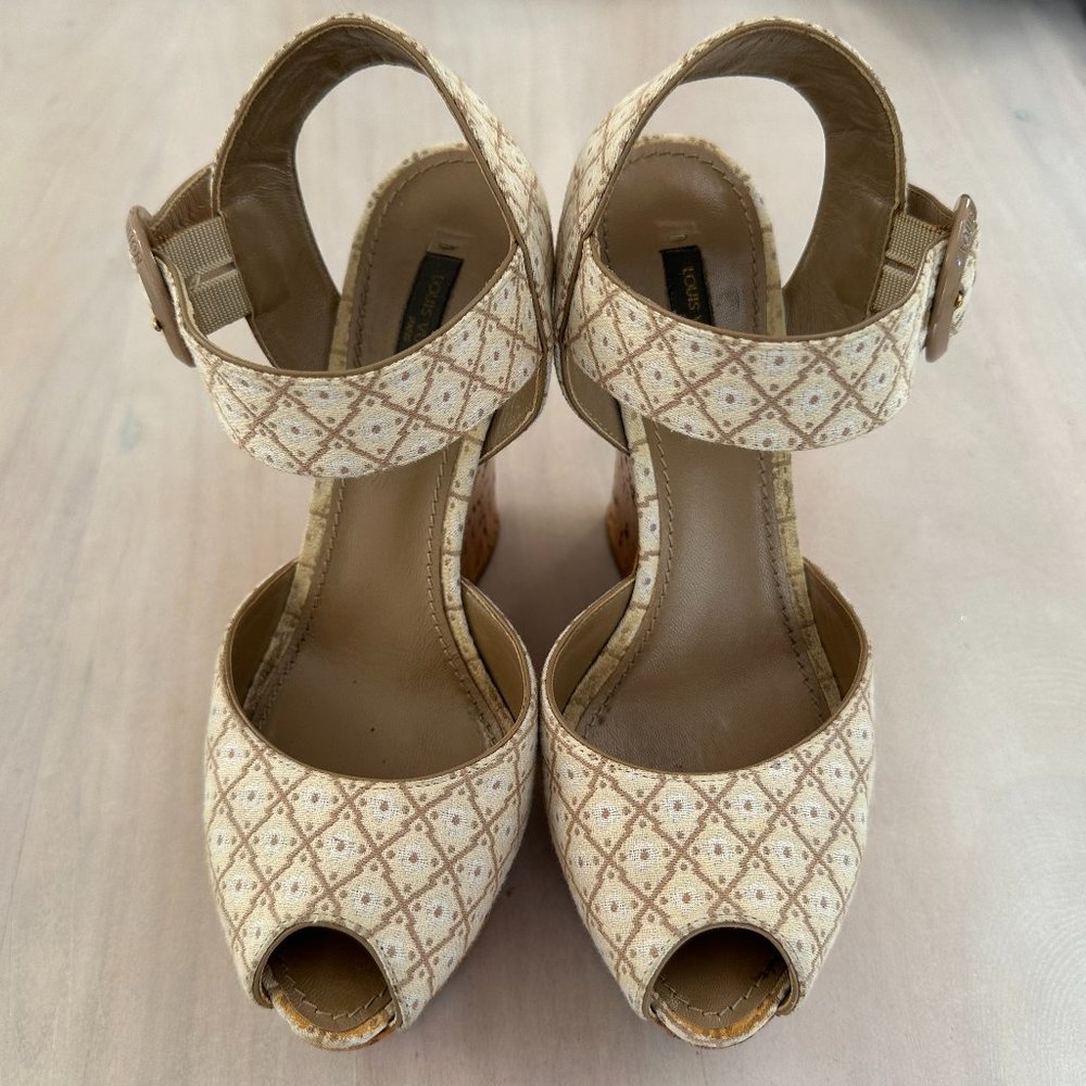 Louis Vuitton Beige detailed Cork Wedge Platform Shoes Size 38 / US 8